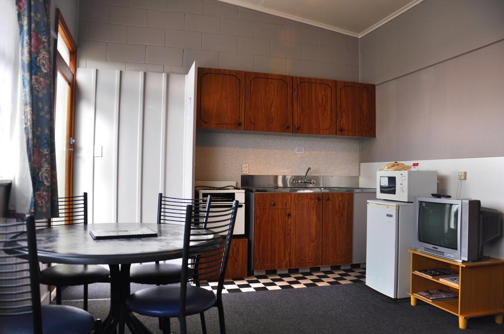 Feilding Motel Экстерьер фото