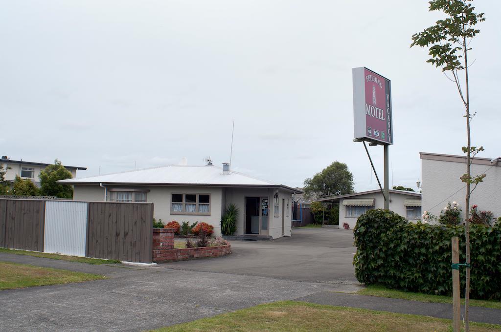 Feilding Motel Экстерьер фото