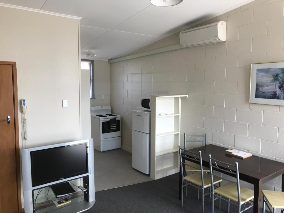 Feilding Motel Экстерьер фото
